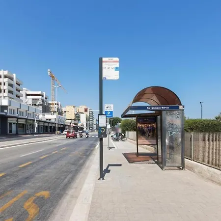 Loft Corso Trieste Terrazza Sul Mare Bari Exterior photo