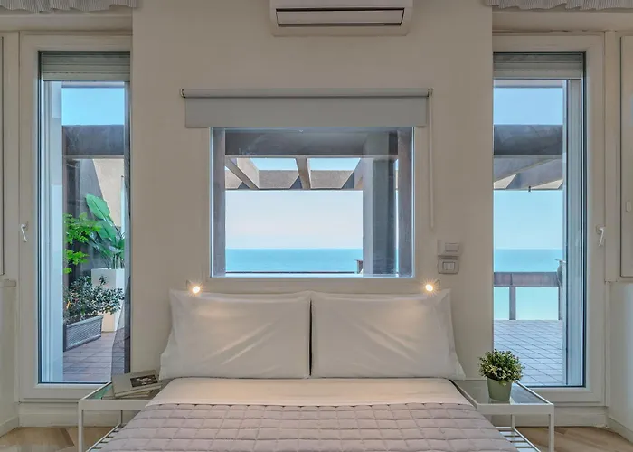 Loft Corso Trieste Terrazza Sul Mare